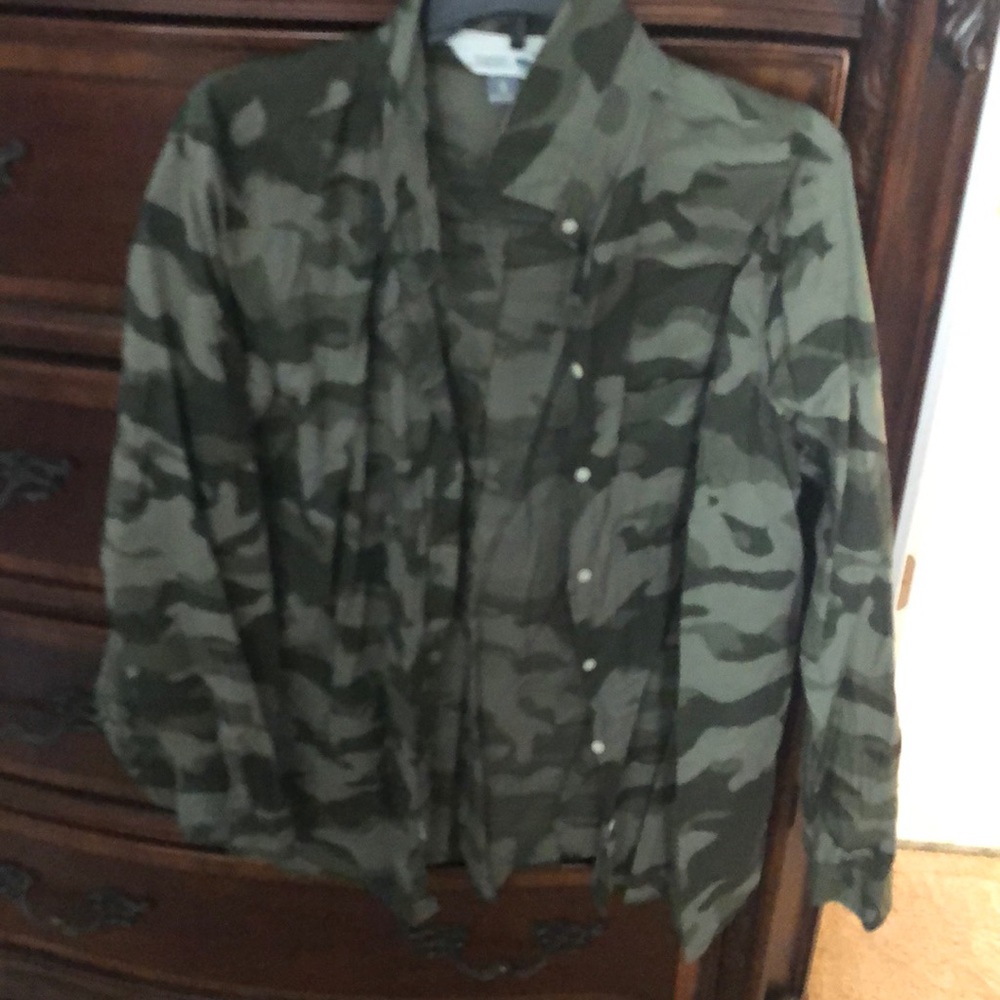 Old Navy Shirt